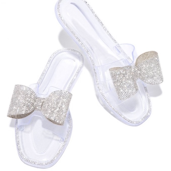 Bowtieful Rhinestone slippers Clear - Picture 2 of 3